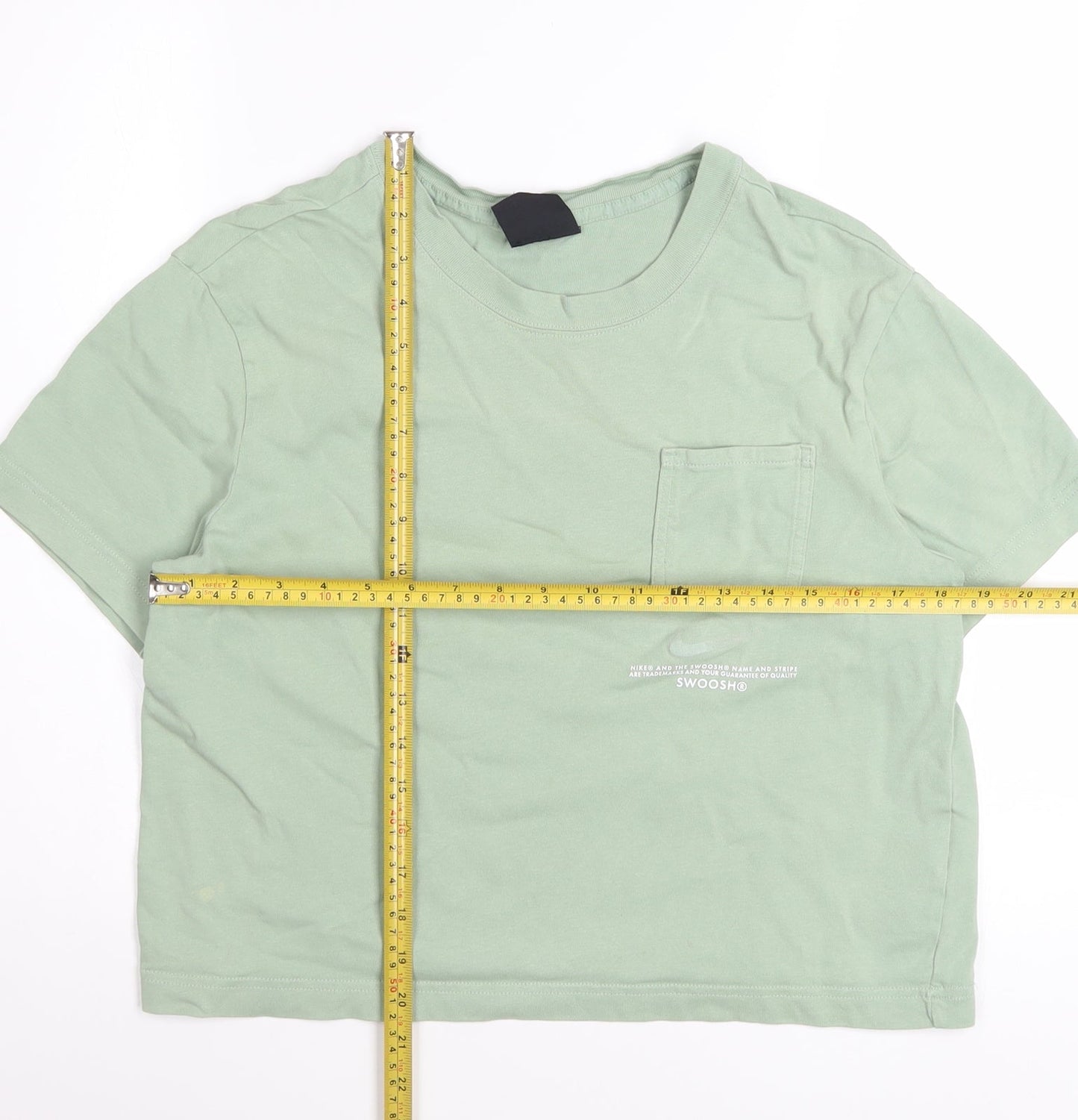 Nike Womens Green Cropped Cotton T-Shirt Size S Casual Sportswear