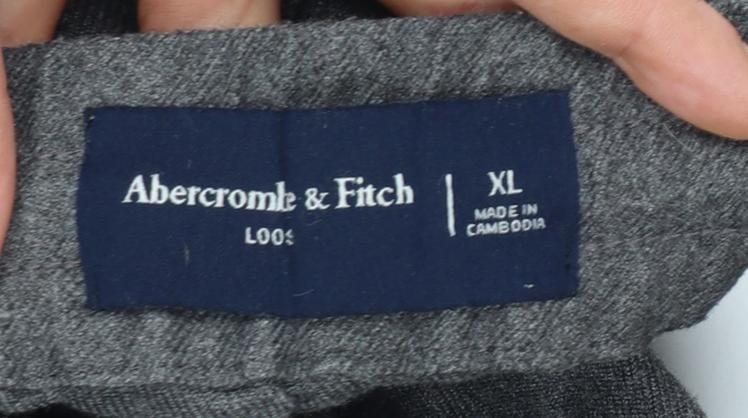 Abercrombie & Fitch Men's Grey XL Relaxed Fit Chino Trousers