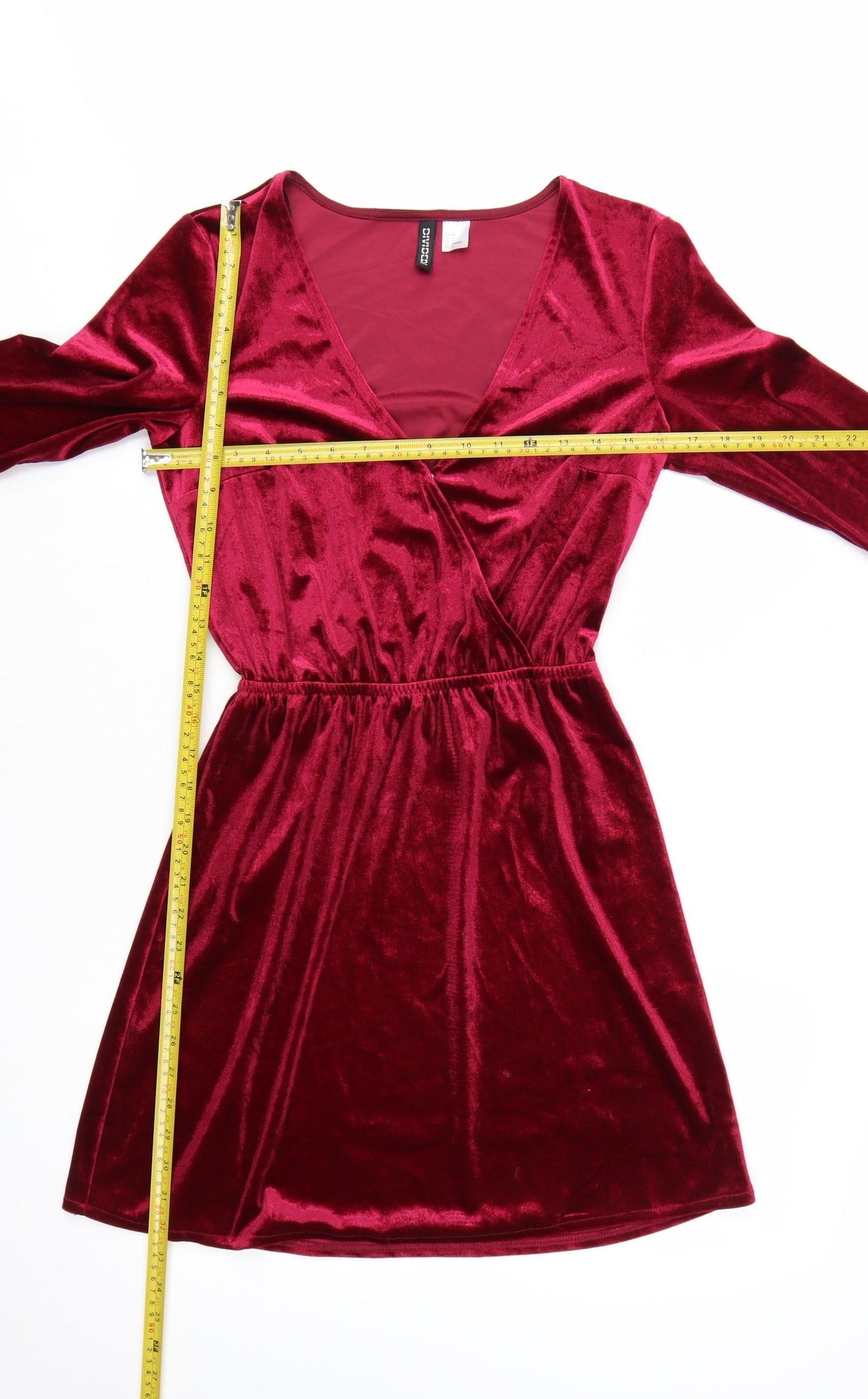 H&M Women Red Velvet Wrap Dress Size 8 Party 3/4 Sleeve