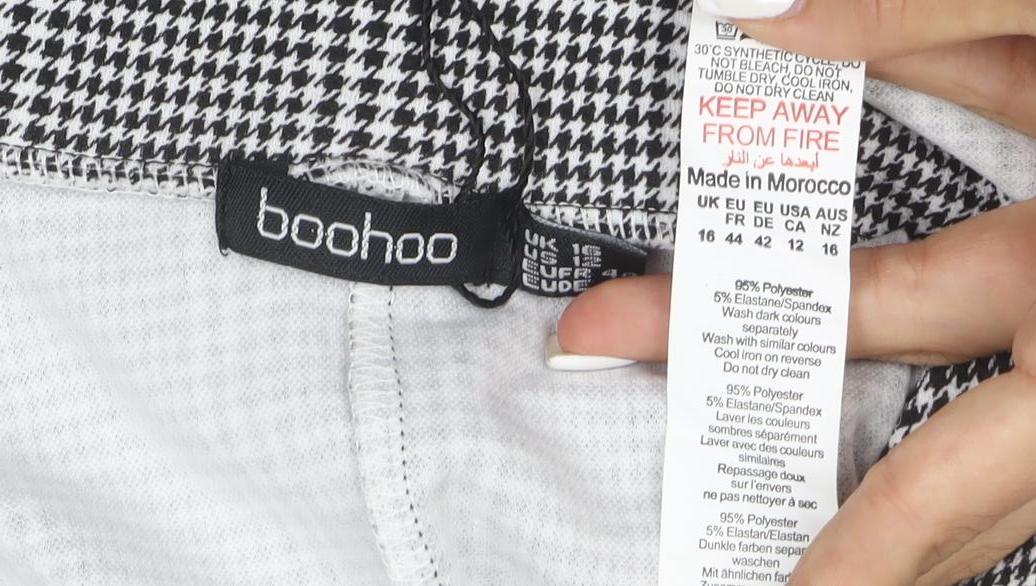 Boohoo Women's Black Check Wrap Skirt Size 16 Stretch Jersey