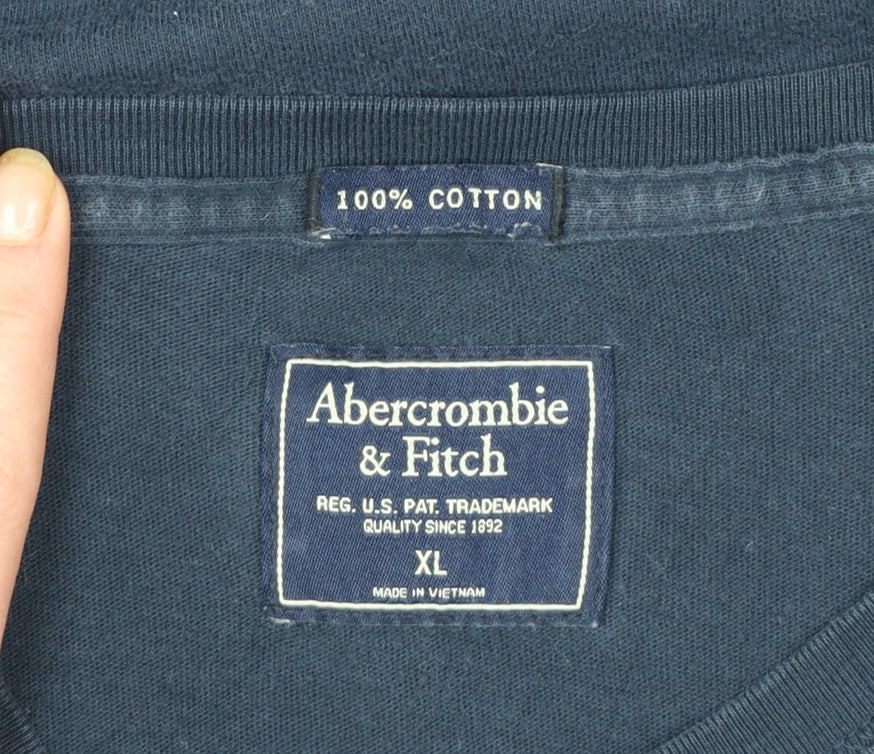 Abercrombie & Fitch Men's Blue XL Long Sleeve Logo T-Shirt