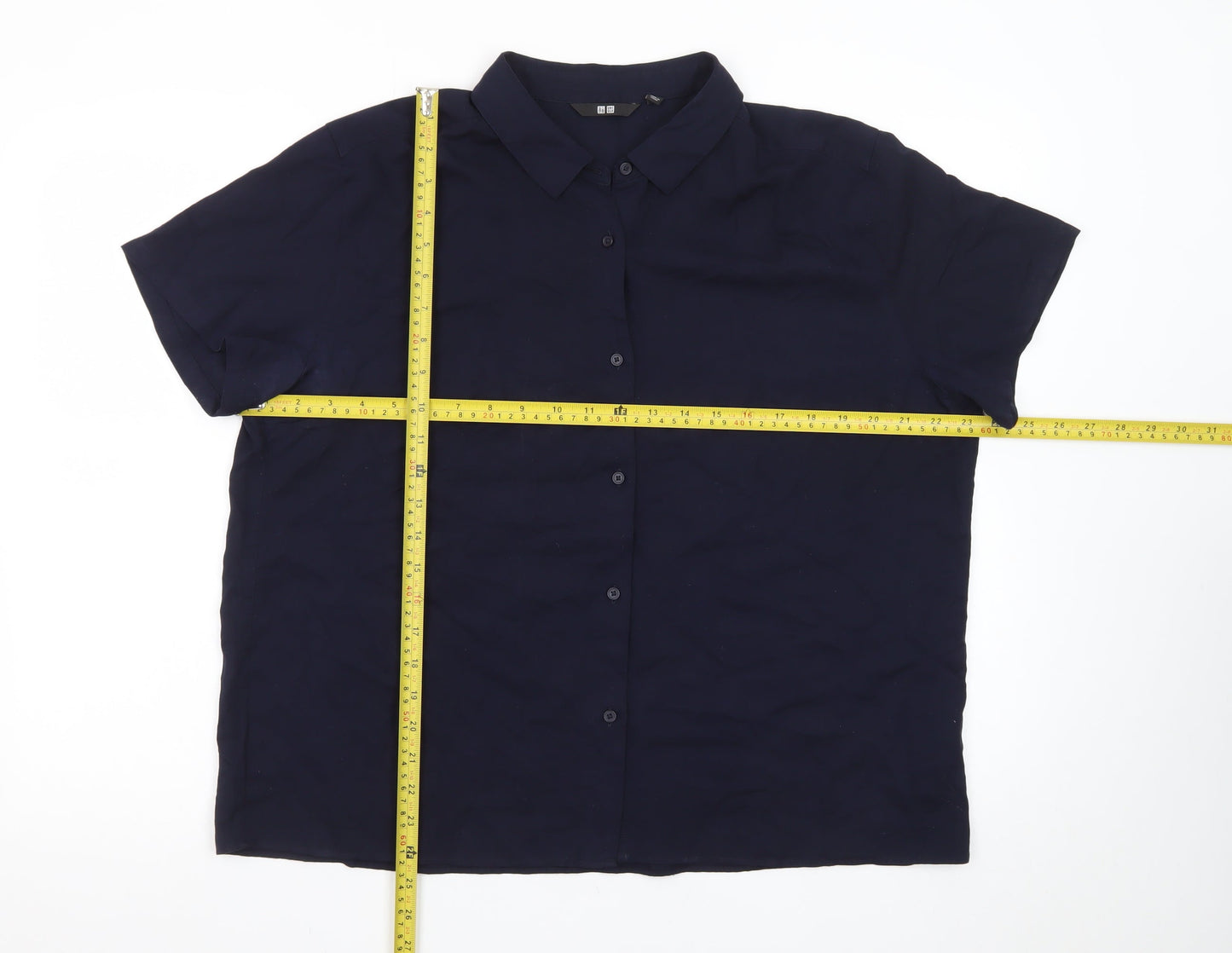 UNIQLO Women’s Navy Blue Short Sleeve Collared Button-Up Shirt L