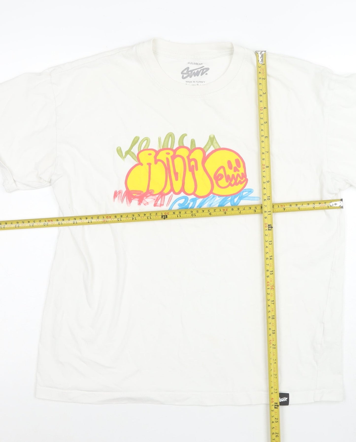 Pull&Bear Men's White Graphic Print T-Shirt Size S