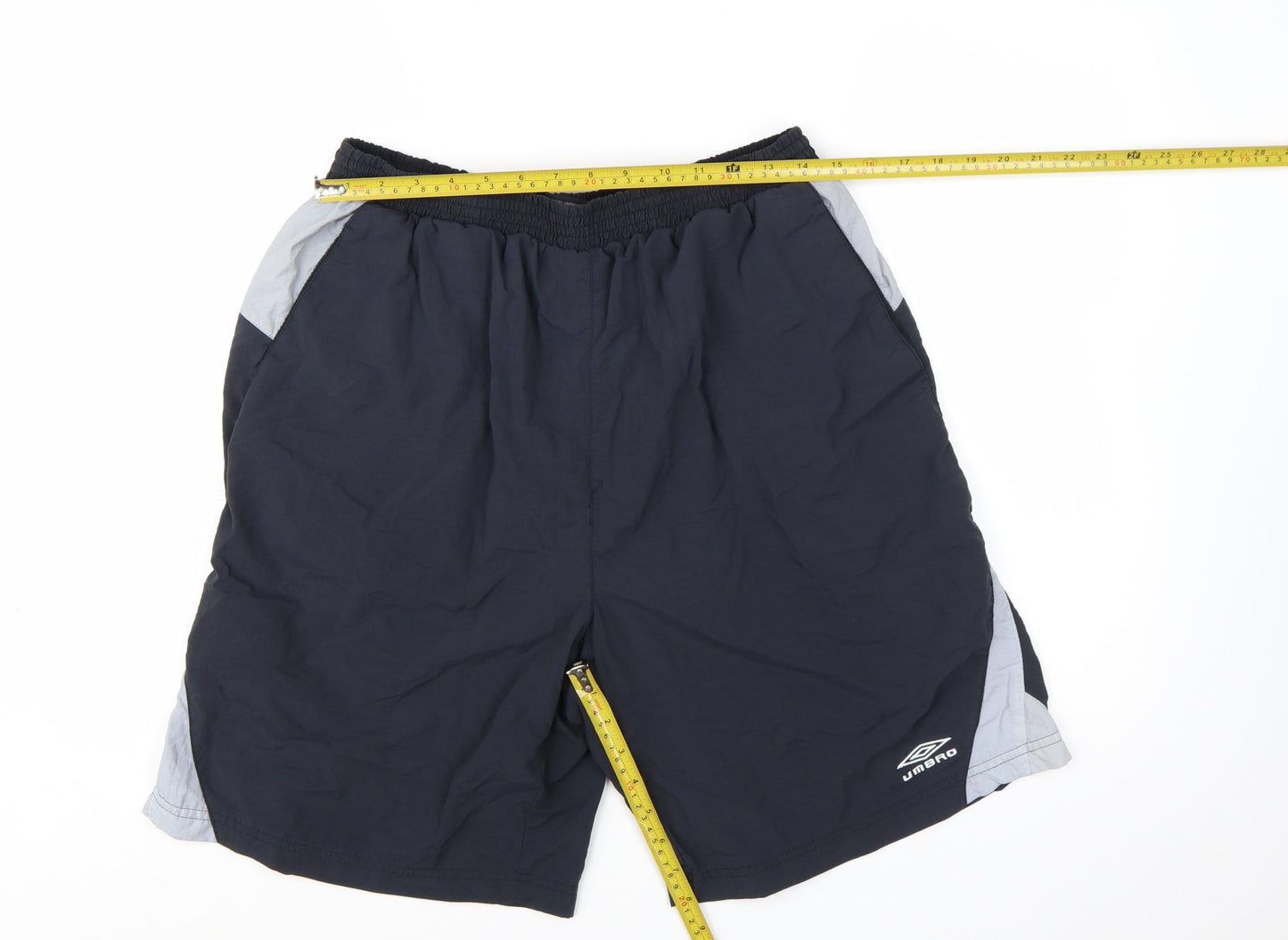 Umbro Men's Black XL Athletic Football Shorts Lightweight