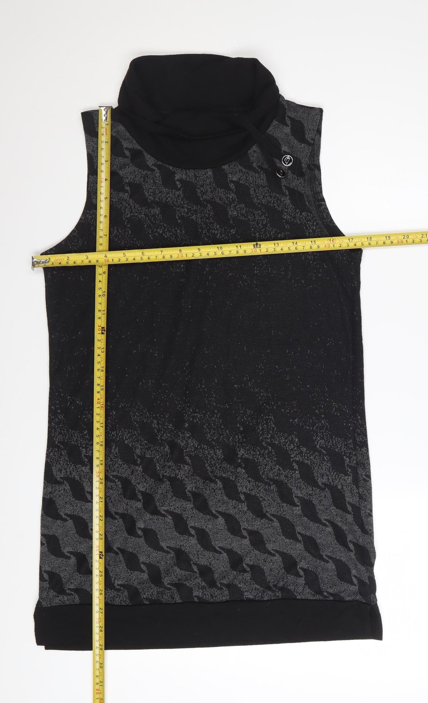 Capuccino Knithouse Women's Black Geometric Roll Neck Sleeveless Knit Top Size 10