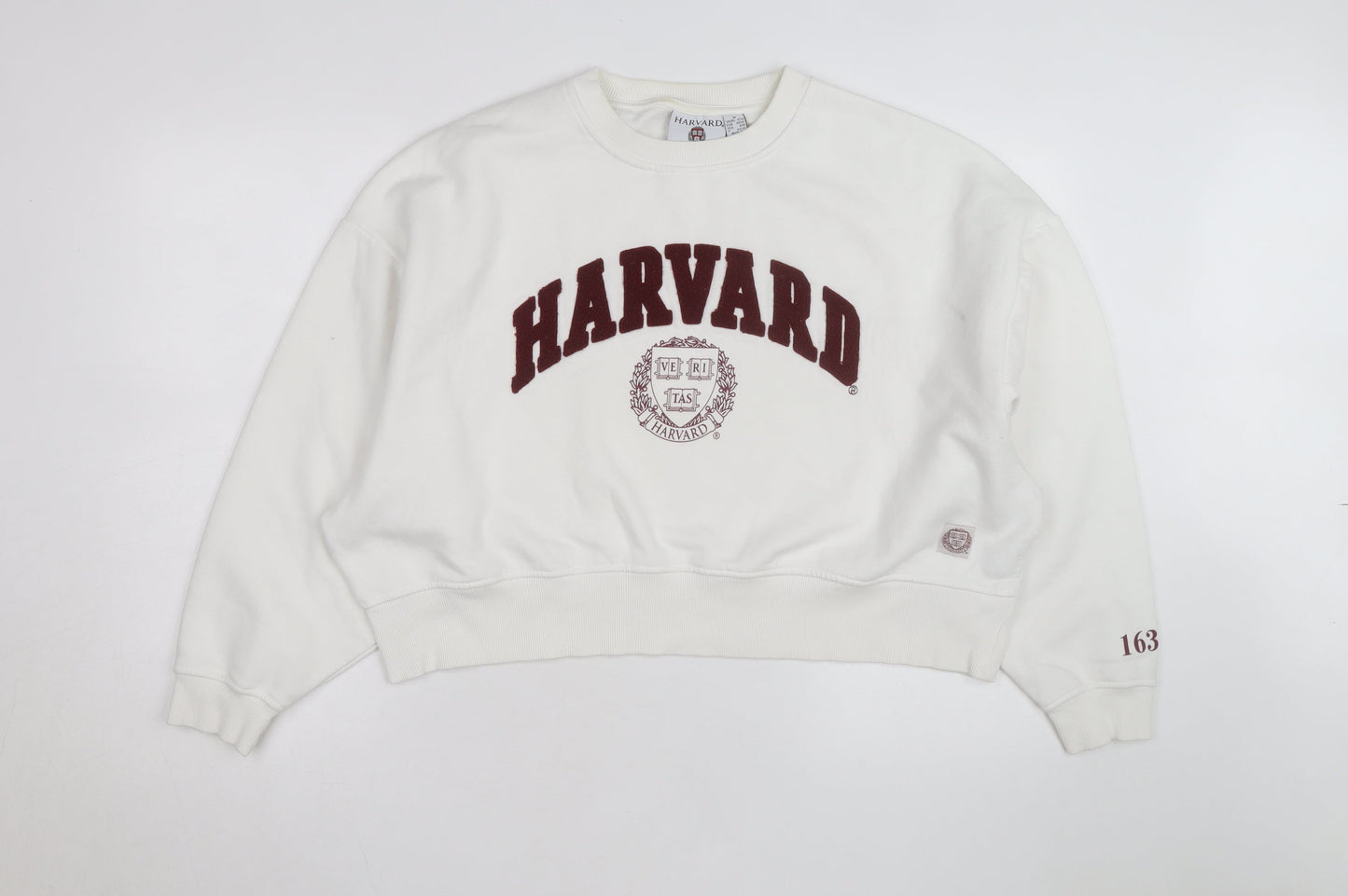 Harvard Men's White Pullover Sweatshirt Medium Embroidered Logo