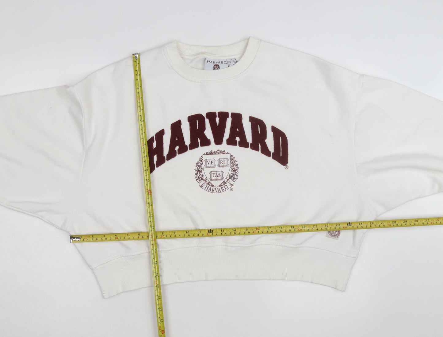 Harvard Men's White Pullover Sweatshirt Medium Embroidered Logo