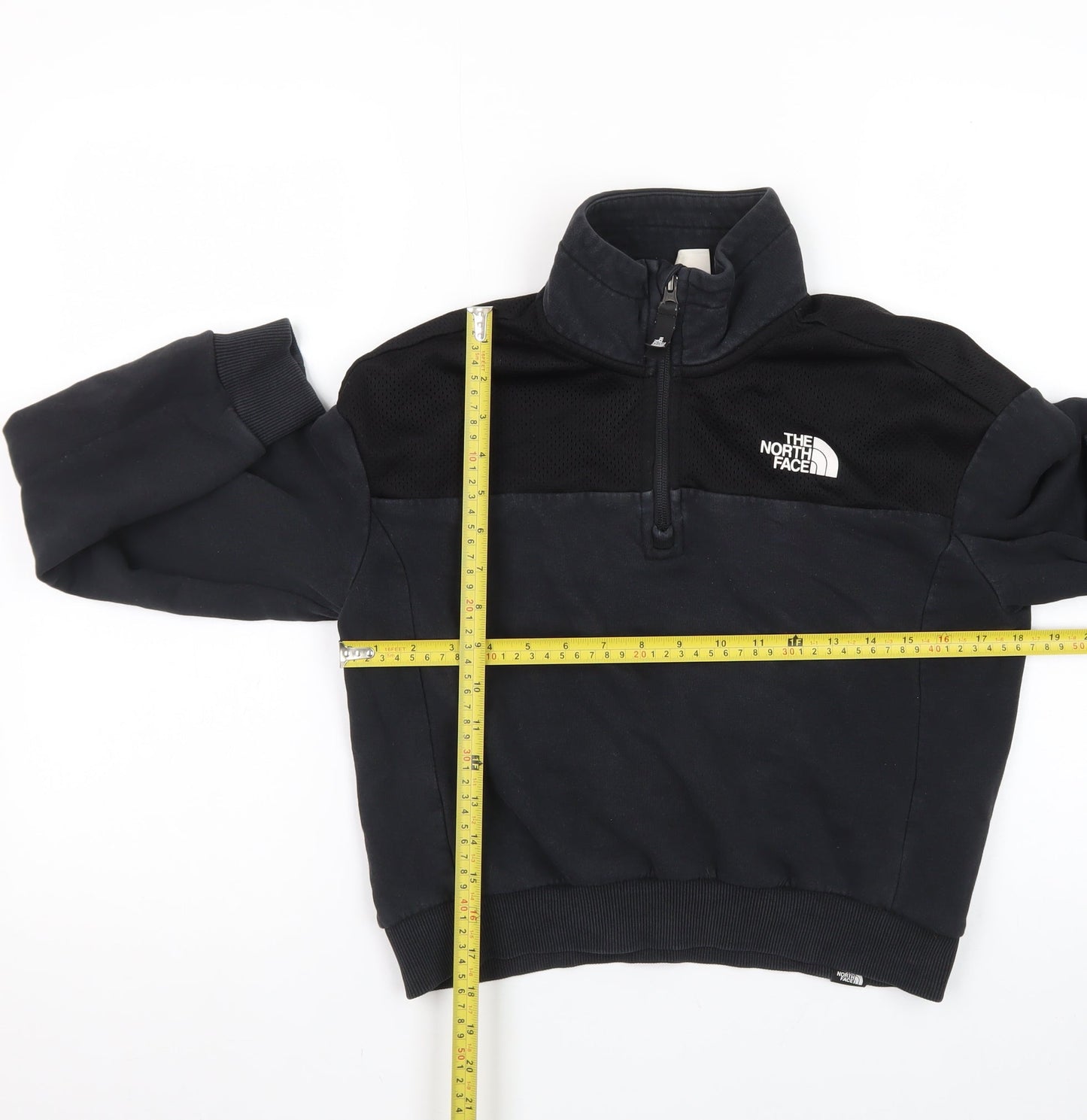 The North Face Womens Black Medium 1/4 Zip Pullover Sweatshirt