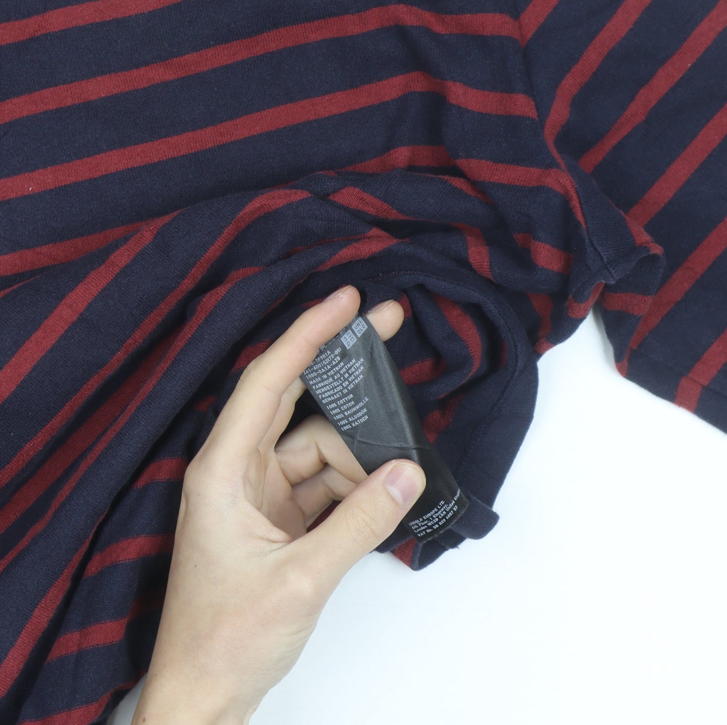 Uniqlo Men Blue Red Striped Long Sleeve Cotton Top S