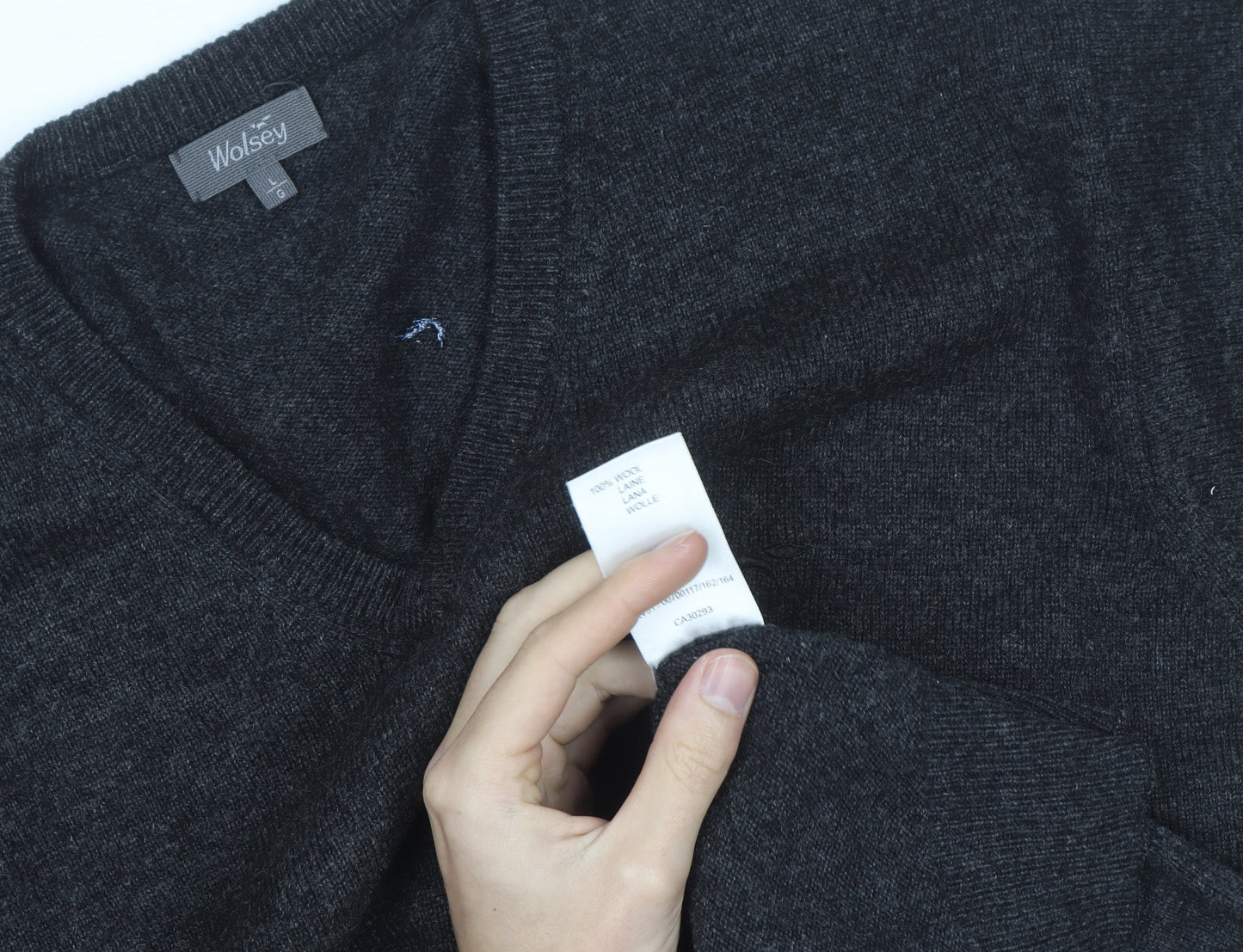 Wolsey Men’s Grey Wool V-Neck Pullover Jumper Size L