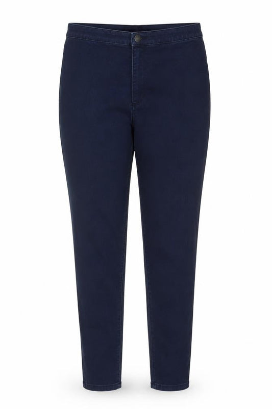 Front view of Denim Co. Women's Blue Mid Rise Skinny Stretch Jeans, size 18
