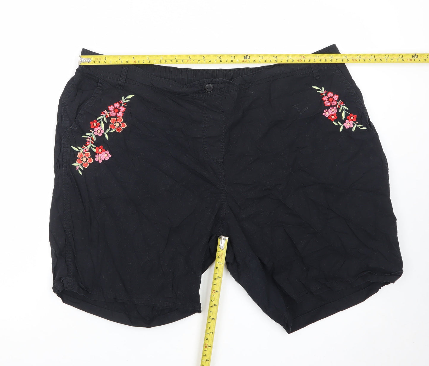 Bonmarché Women Black Embroidered Chino Shorts Size 20