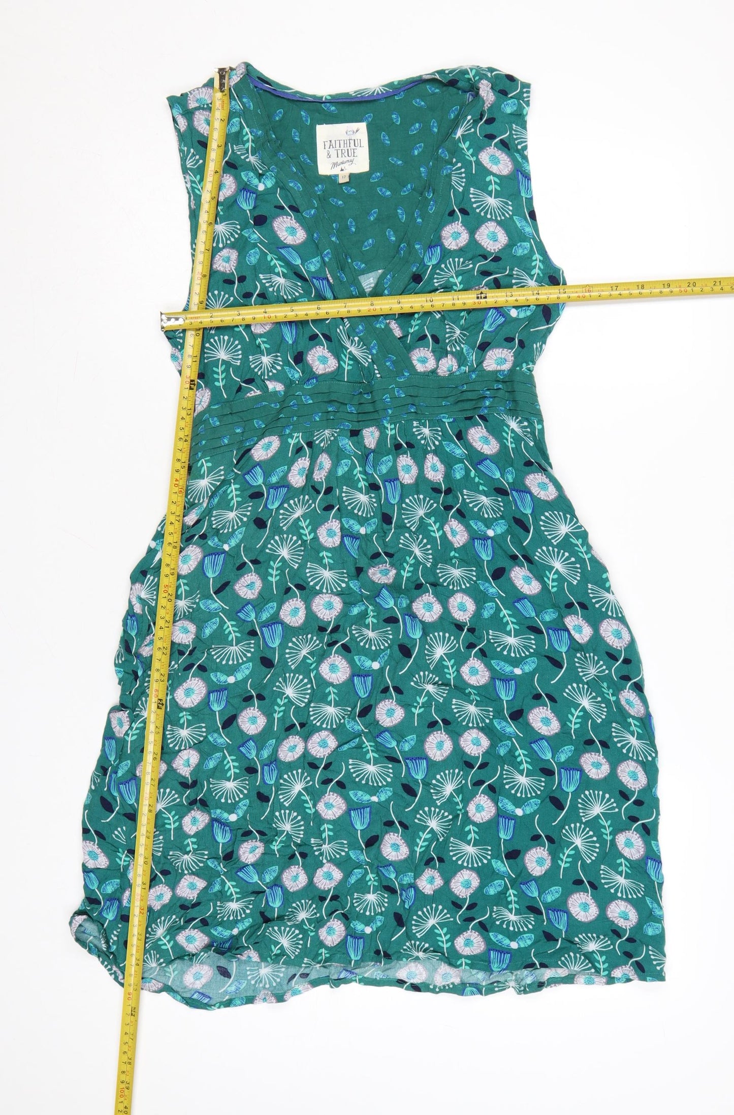 Mantaray Faithful & True Green Floral Sleeveless Wrap Dress Size 12