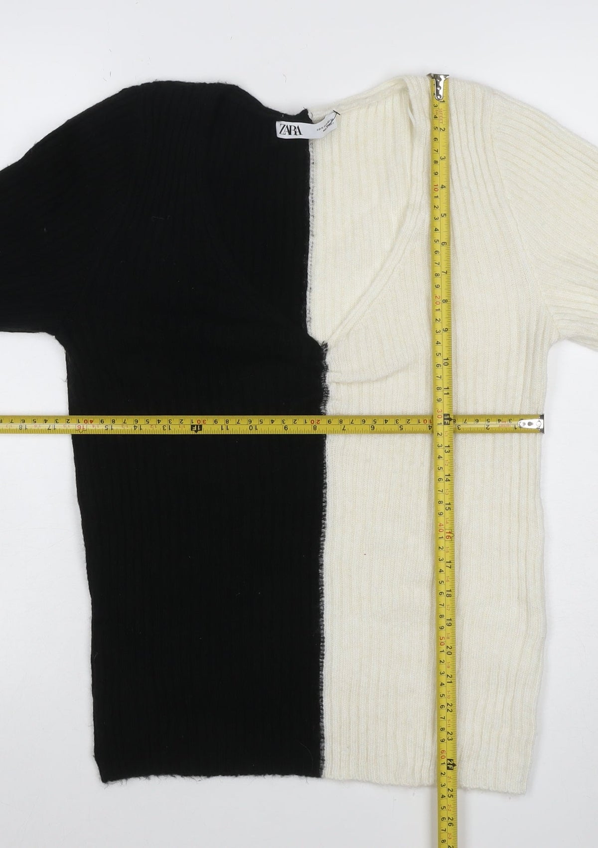 Zara Women’s Black Ivory M Rib Knit Colour Block Crew Neck Jumper