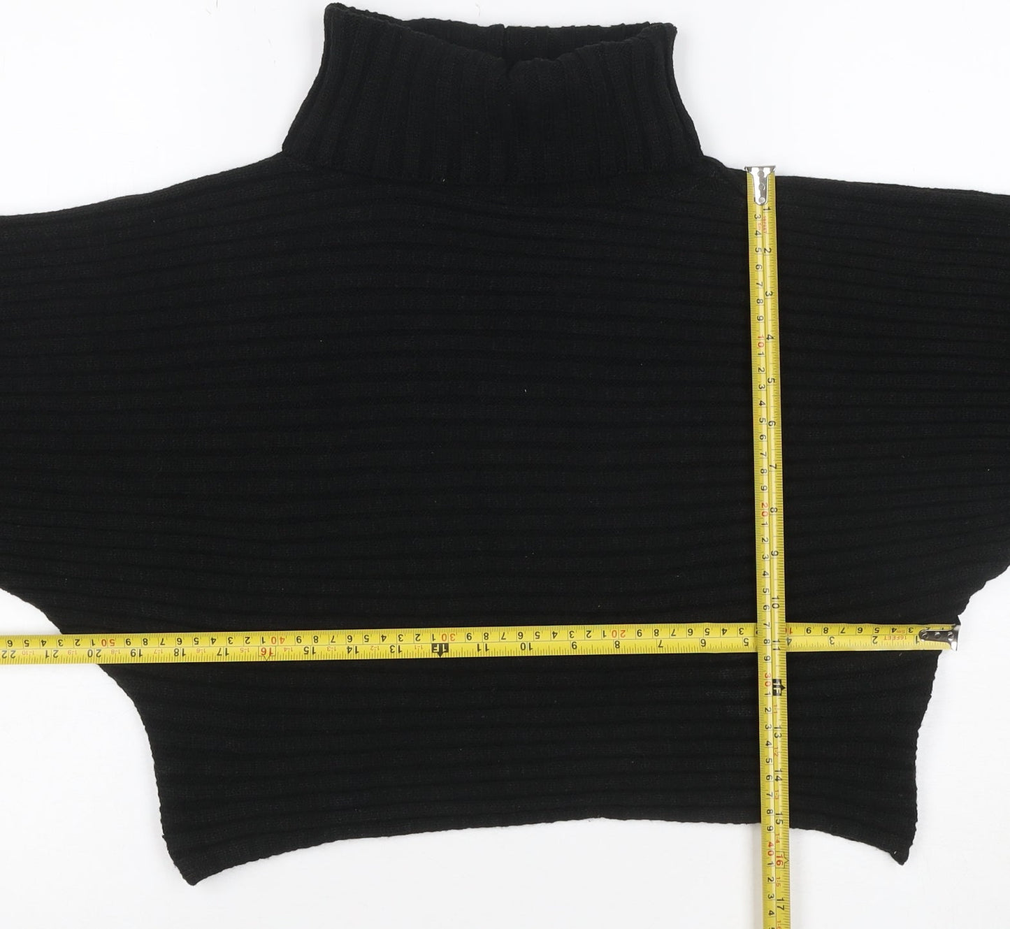 New Look Women’s Black M Ribbed Roll Neck Cropped Knit Jumper