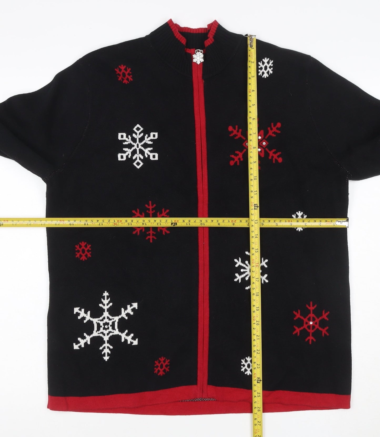 Breckenridge Women’s Black M Full Zip Snowflake Christmas Cardigan