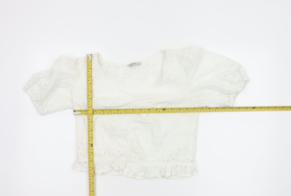 Stradivarius Women Ivory M Broderie Anglaise Puff Sleeve Ruffle Blouse