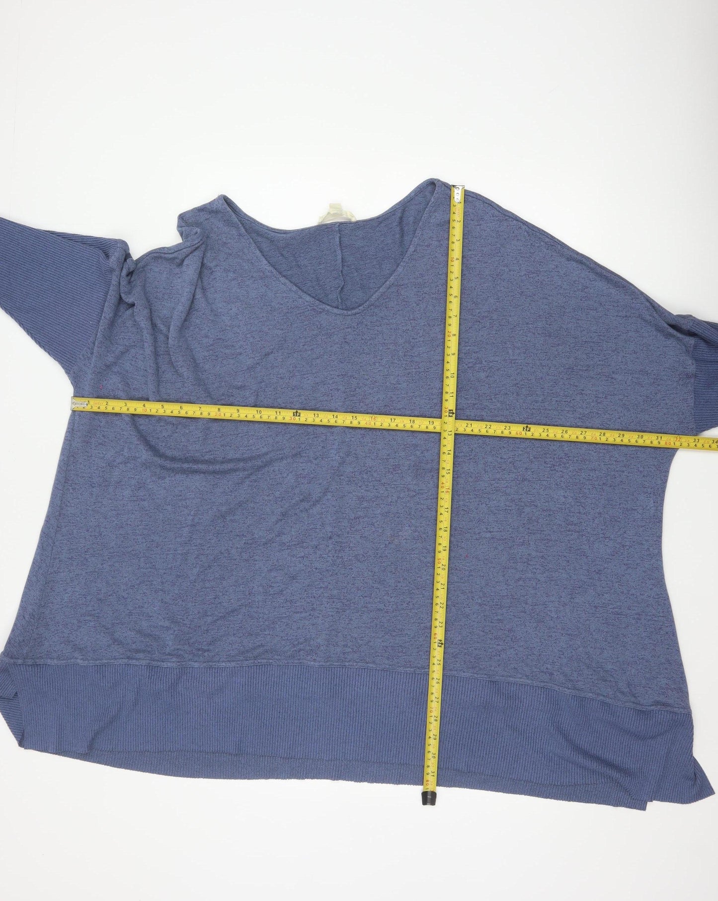 Aveology Women Blue Plus Size 34 Relaxed V-Neck Tunic Top