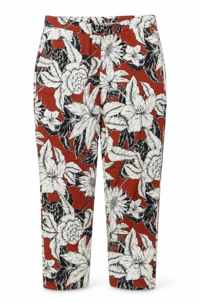Front view of Dorothy Perkins Women Red Floral Cropped Trousers UK 8 Stretch