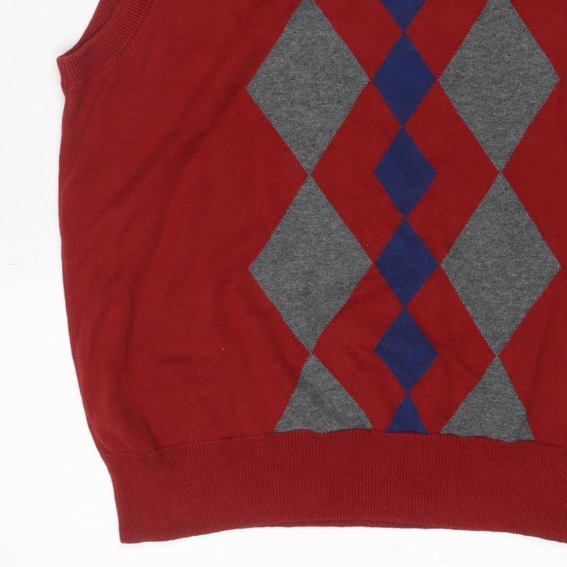 Additional view of Saddlebred Men’s Red M Argyle Knit Sleeveless Crew Neck Jumper Vest