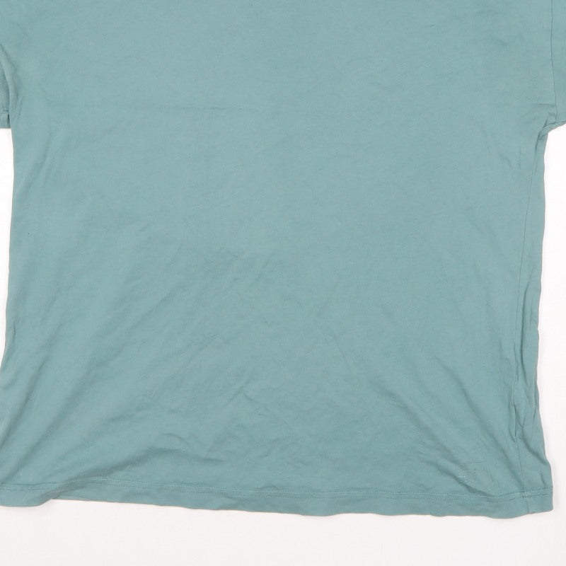 Additional view of Gymshark Men's Green, size S, Logo Sleeve Crew Neck Short Sleeve T-Shirt