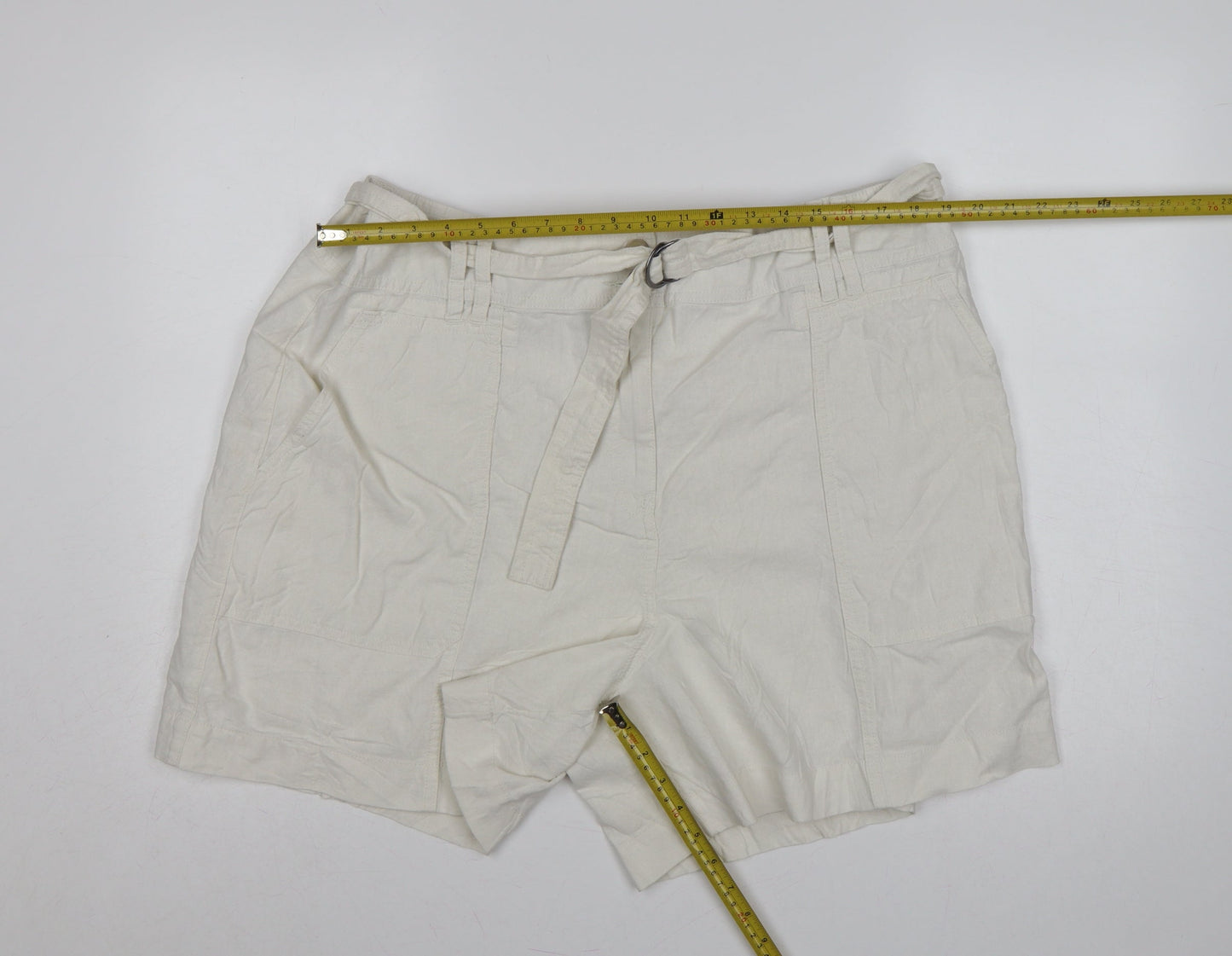 M&S Women’s Ivory Linen Blend Cargo Shorts Belted UK 22