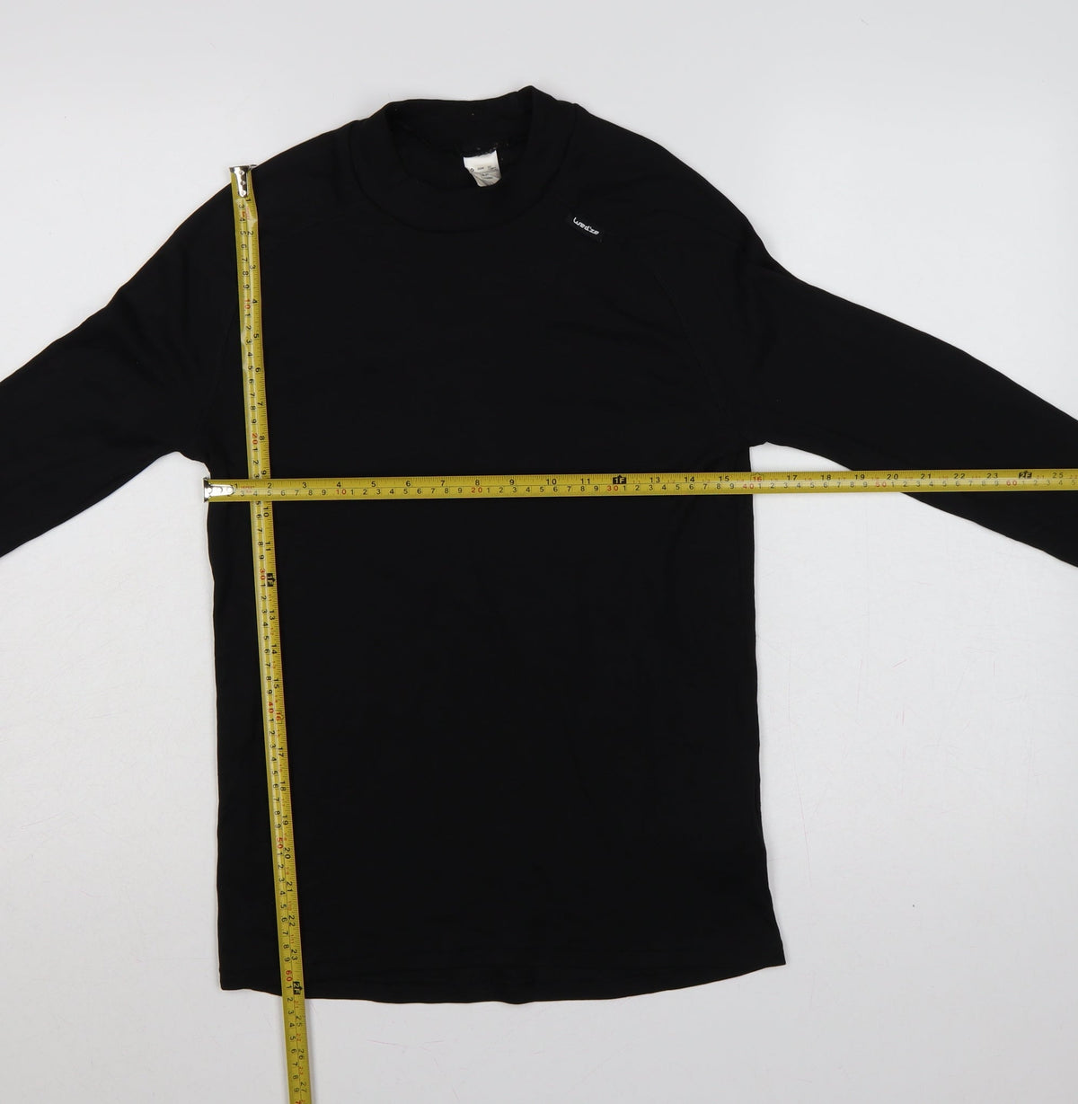 Close-up detail of Wedze Men Black S Thermal Ski Base Layer Long Sleeve Top
