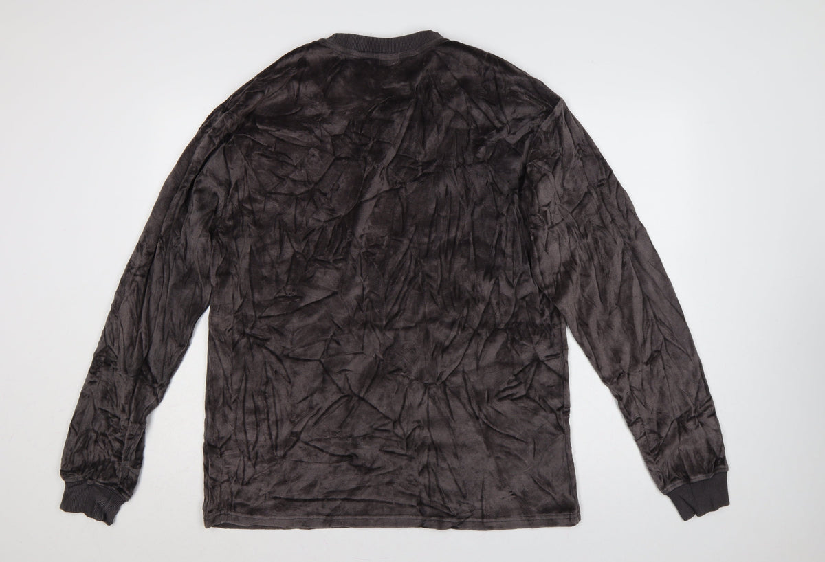 Brand and care label for Urban Outfitters Men Grey L Crushed Velvet Crew Neck Pullover Sweatshirt