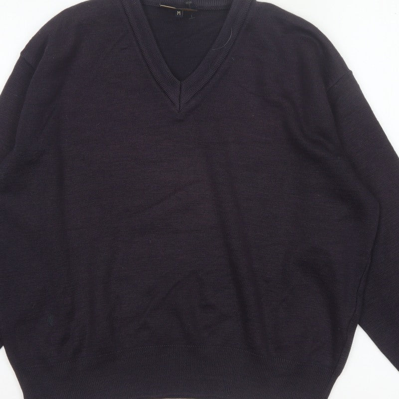 Additional view of Gabicci Men’s Black V-Neck Knit jumper, size M