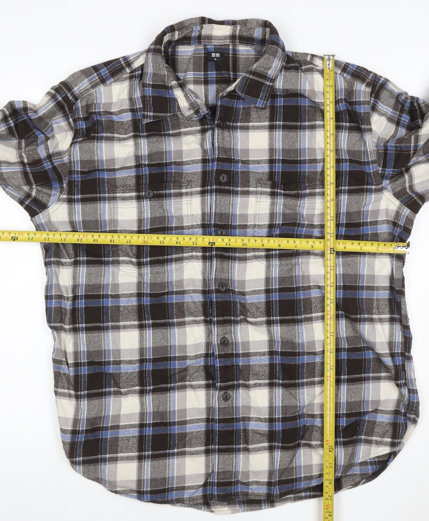 Uniqlo Men's XL Blue Grey Plaid Flannel Button-Up Shirt