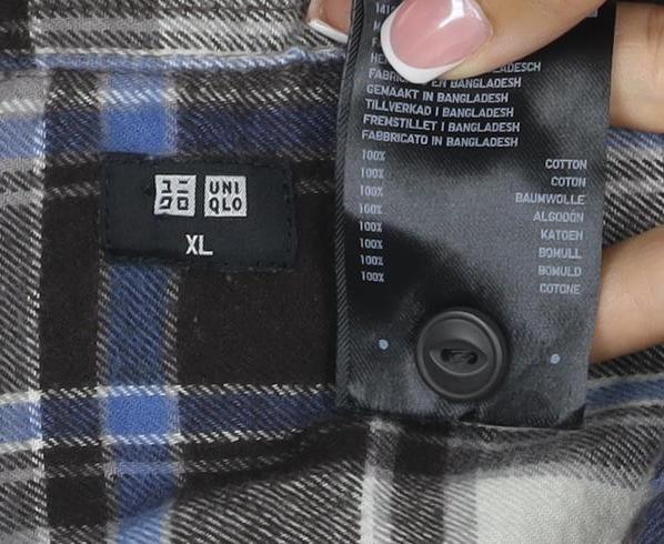 Uniqlo Men's XL Blue Grey Plaid Flannel Button-Up Shirt
