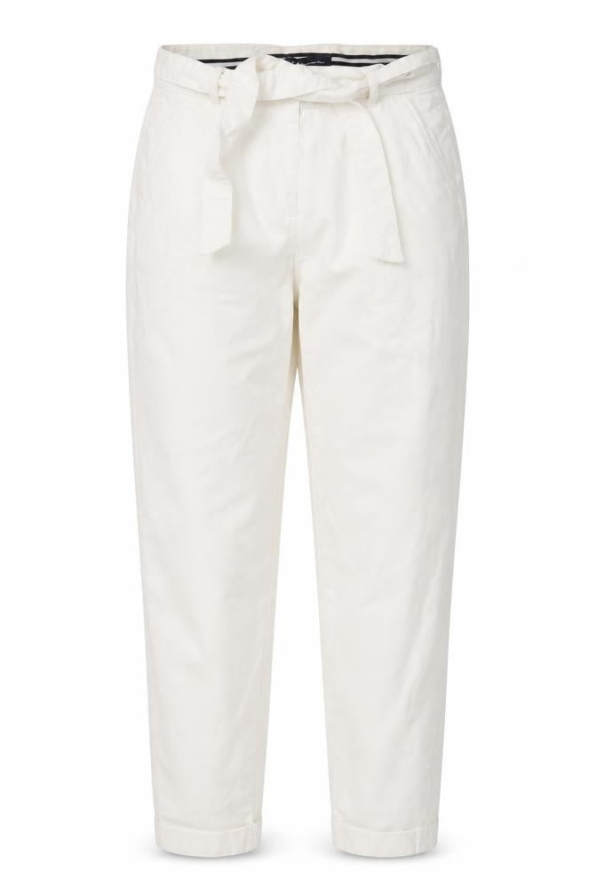 Front view of Crew Clothing Women’s White, size UK 10, Straight Stretch Jeans
