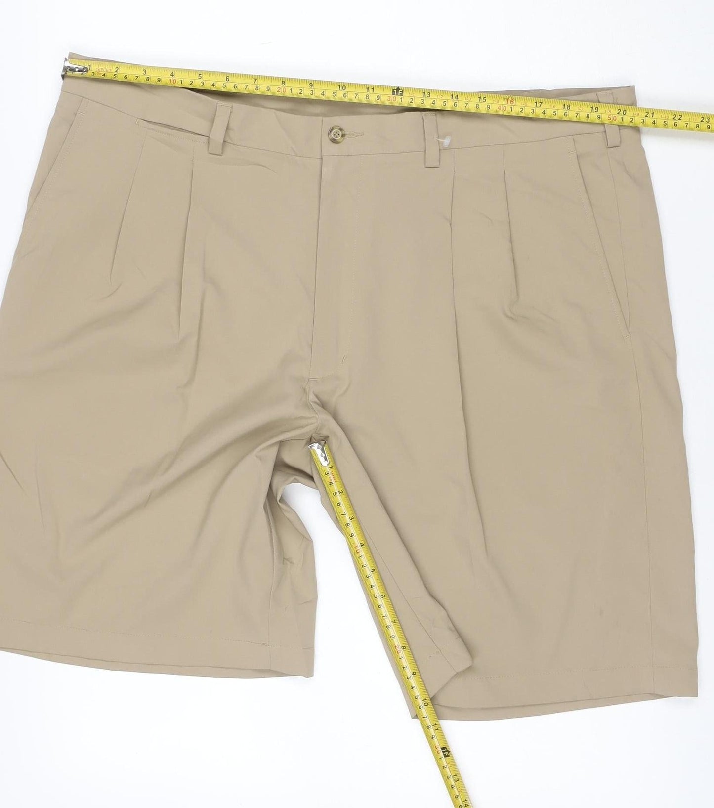 PGA TOUR Men's Beige Size 40 Chino Golf Shorts Flat Front Pockets