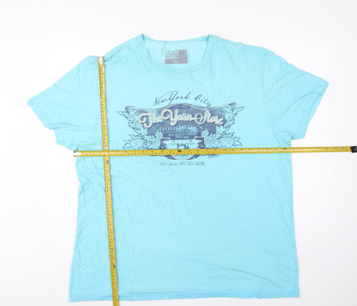 Close-up detail of North Coast Men’s Blue 2XL New York City Graphic Print T-Shirt