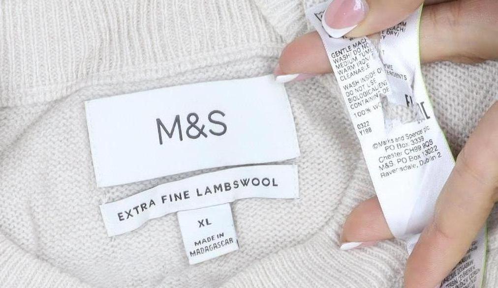 Marks and Spencer Men Ivory XL Lambswool Crew Neck Pullover Jumper
