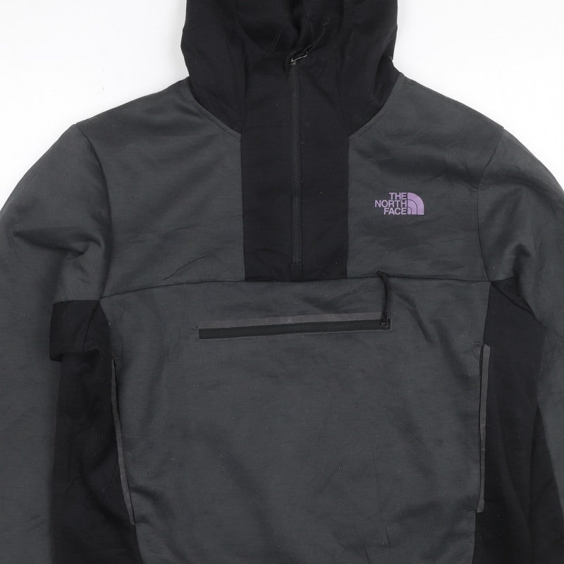 The North Face Men’s Black M 1/2 Zip Hooded Outdoor Pullover