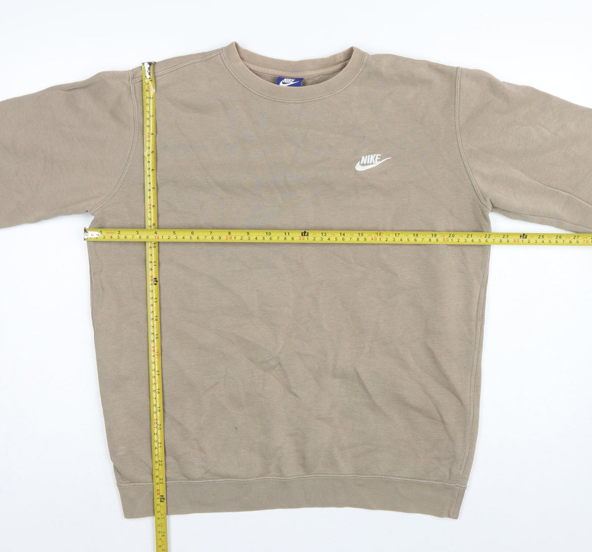 Nike Men’s Beige M Crew Neck Pullover Fleece Sweatshirt Logo