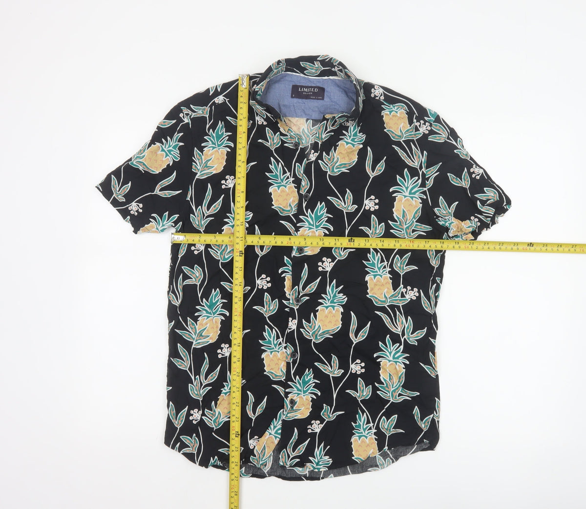 Limited Edition Men’s S Black Pineapple Hawaiian Short Sleeve Shirt