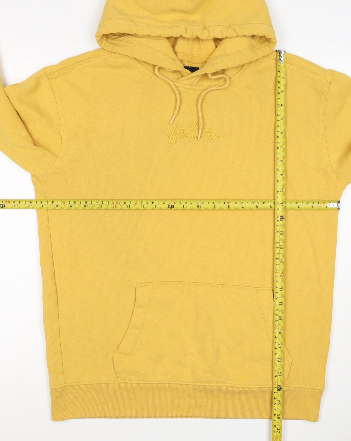 Brand and care label for Hollister Men’s Yellow M Pullover Hoodie Logo Fleece Kangaroo Pocket
