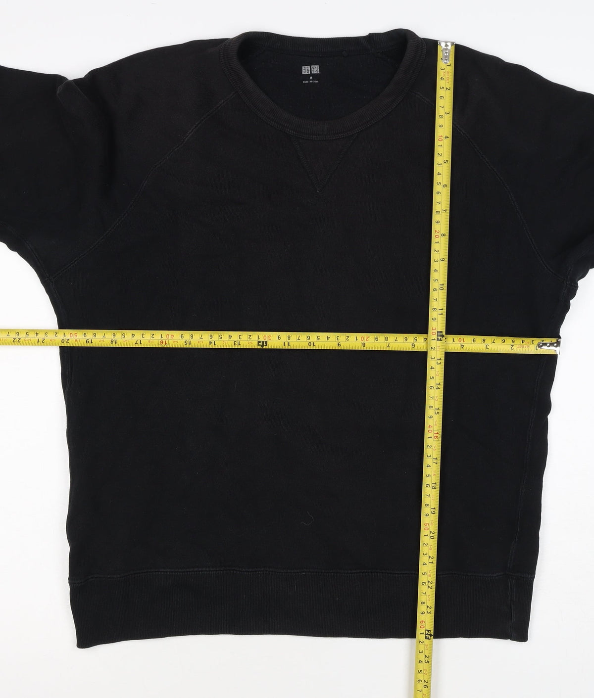 UNIQLO Men Black M Crew Neck Pullover Cotton Sweatshirt Classic