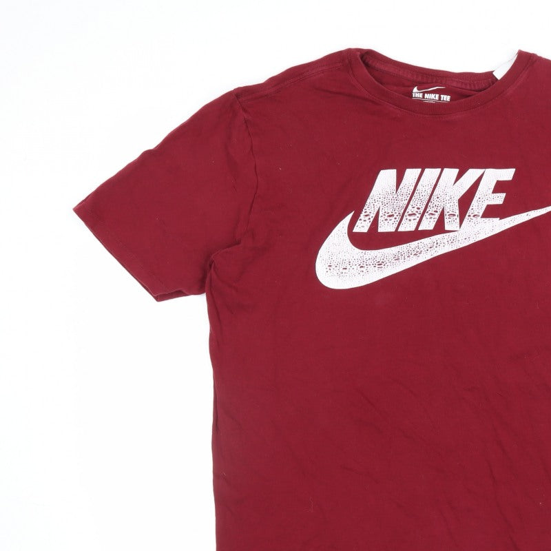 Nike Men’s Red M Athletic Fit Logo Graphic Cotton T-Shirt