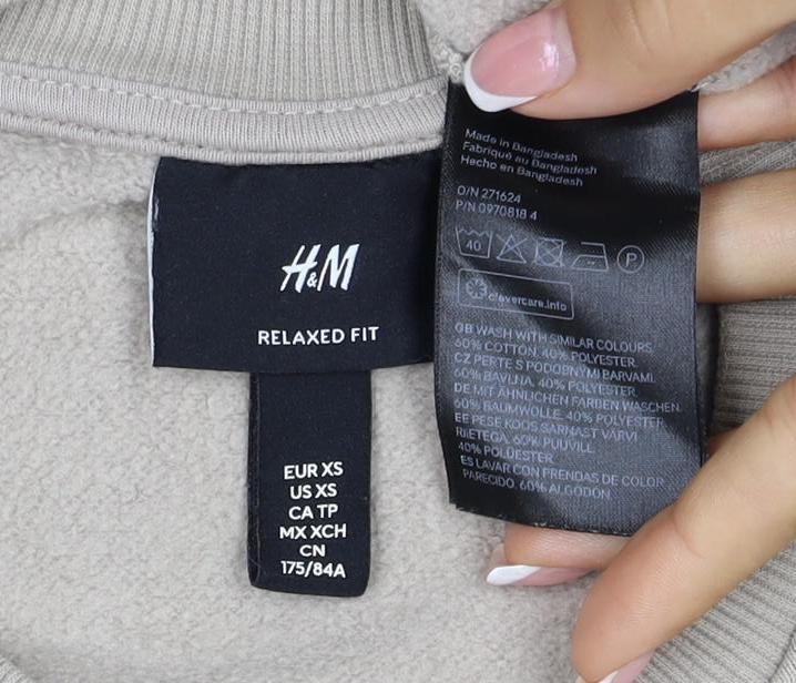 H&M Men’s Beige XS Relaxed Fit Fleece Crew Neck Pullover Sweatshirt