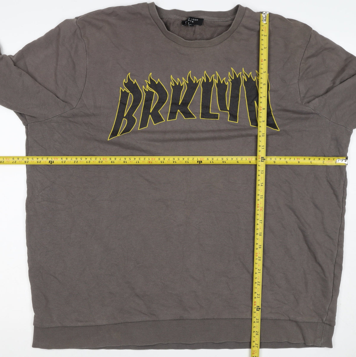 New Look Men Brown 7XL Brooklyn Graphic Print Crew Neck Pullover Jumper