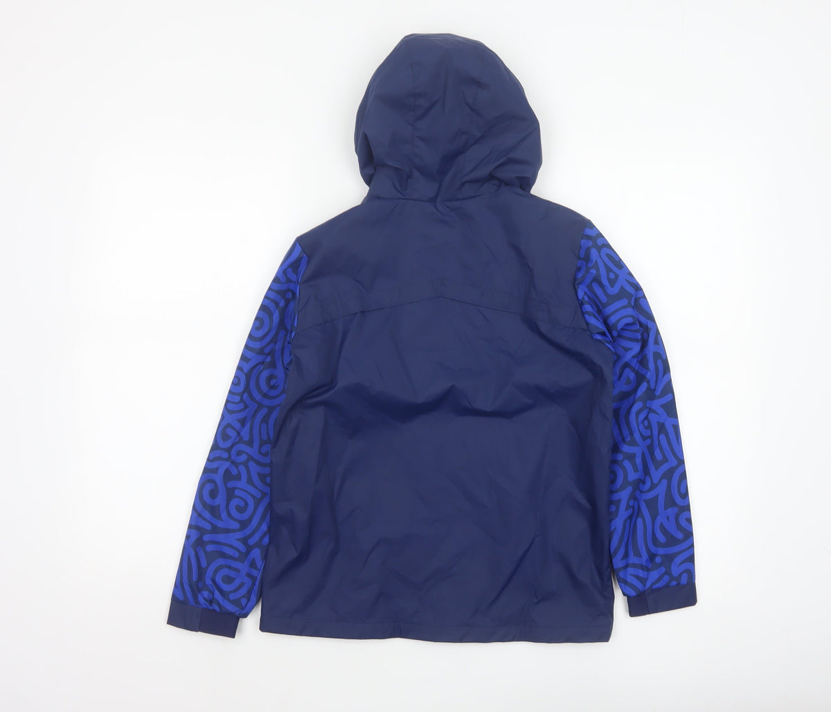 Brand and care label for Kipsta boys’ blue 8-9 years hooded windbreaker football jacket