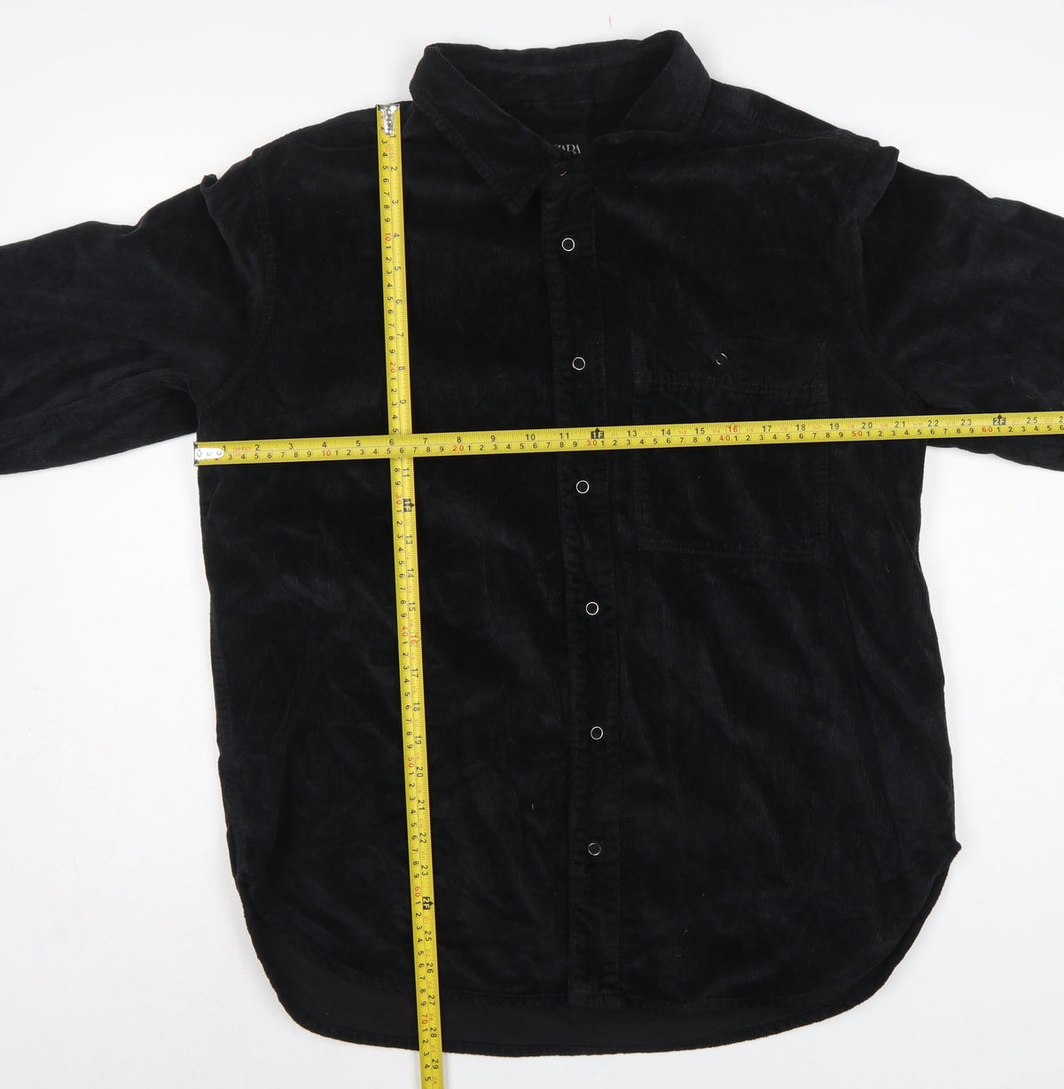 Close-up detail of Zara Men's Black S Relaxed Fit Corduroy Long Sleeve Button-Up Shirt