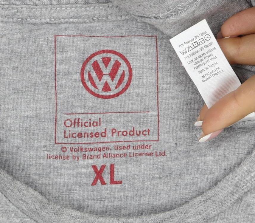Additional view of Volkswagen men’s grey xl christmas driving home graphic t-shirt