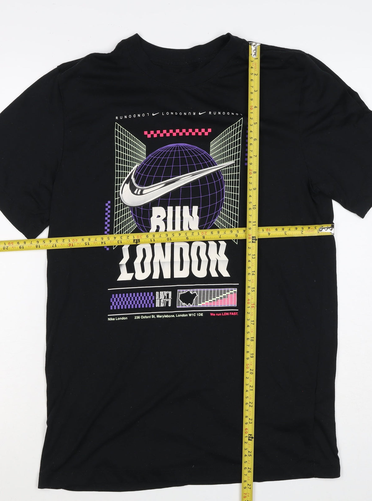 Nike Men’s Black S Run London Dri-FIT Graphic Short Sleeve T-Shirt
