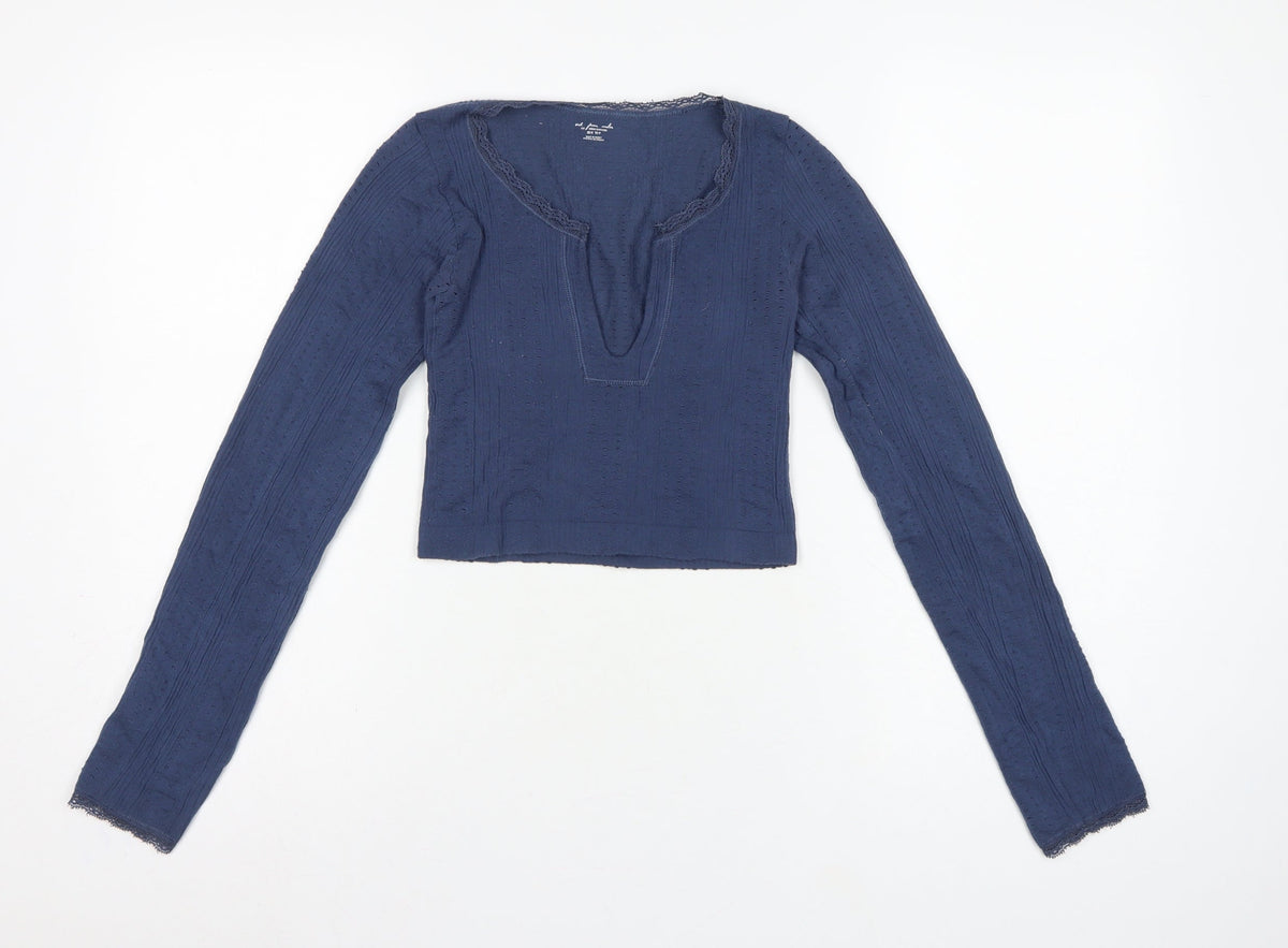 Out From Under Women’s Blue XS Cropped Knit V-Neck Long Sleeve Top