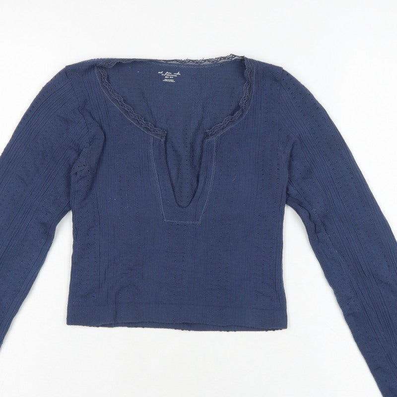 Out From Under Women’s Blue XS Cropped Knit V-Neck Long Sleeve Top
