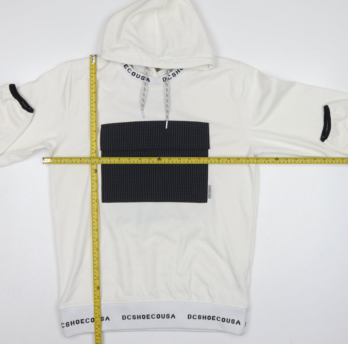 DC Shoes Men’s Ivory M Pullover Hoodie DWR Logo Check Pocket